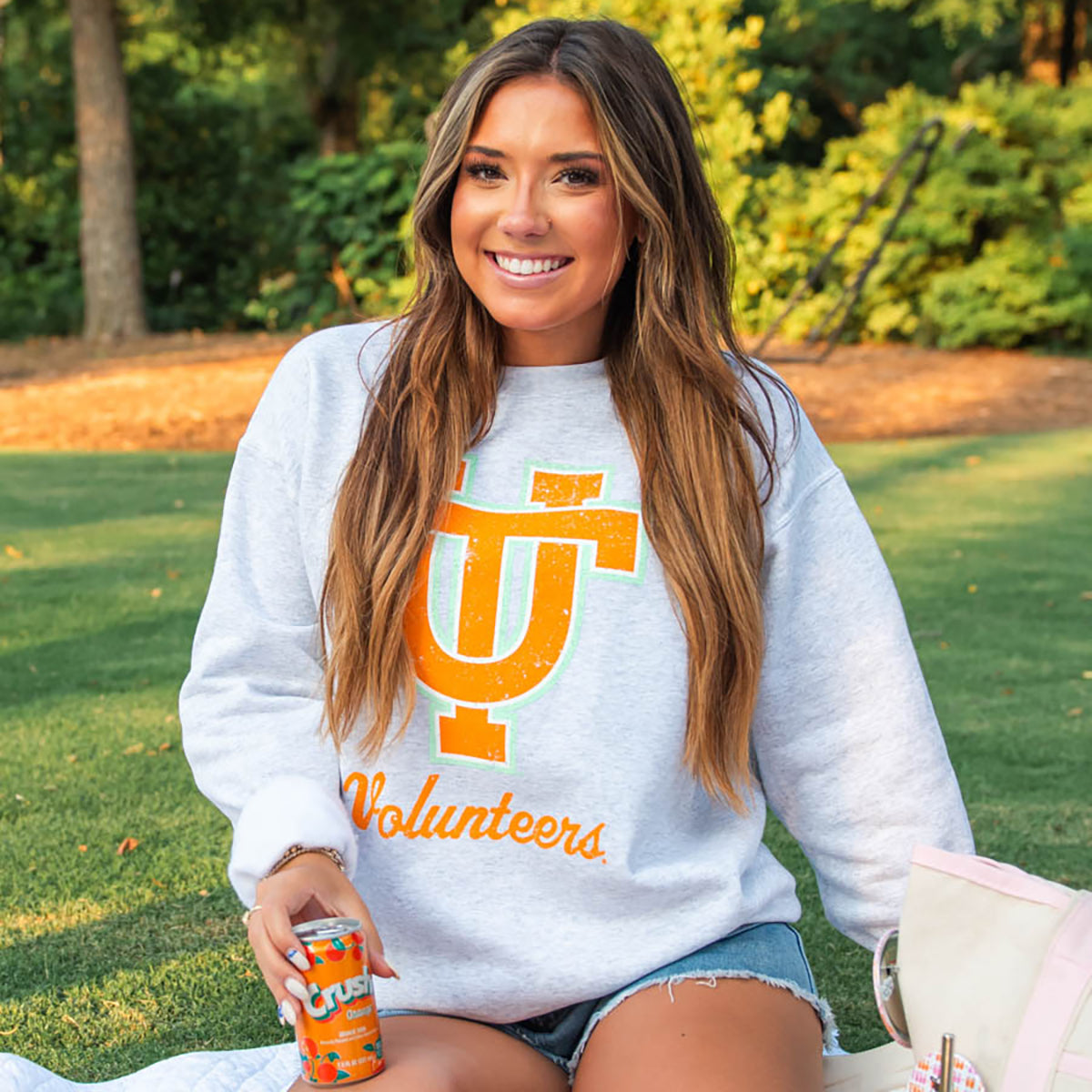 Interlocking UT Volunteers Crew Sweatshirt